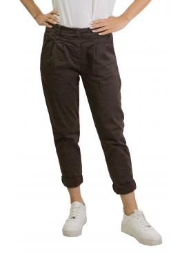 Chino con pence in cotone